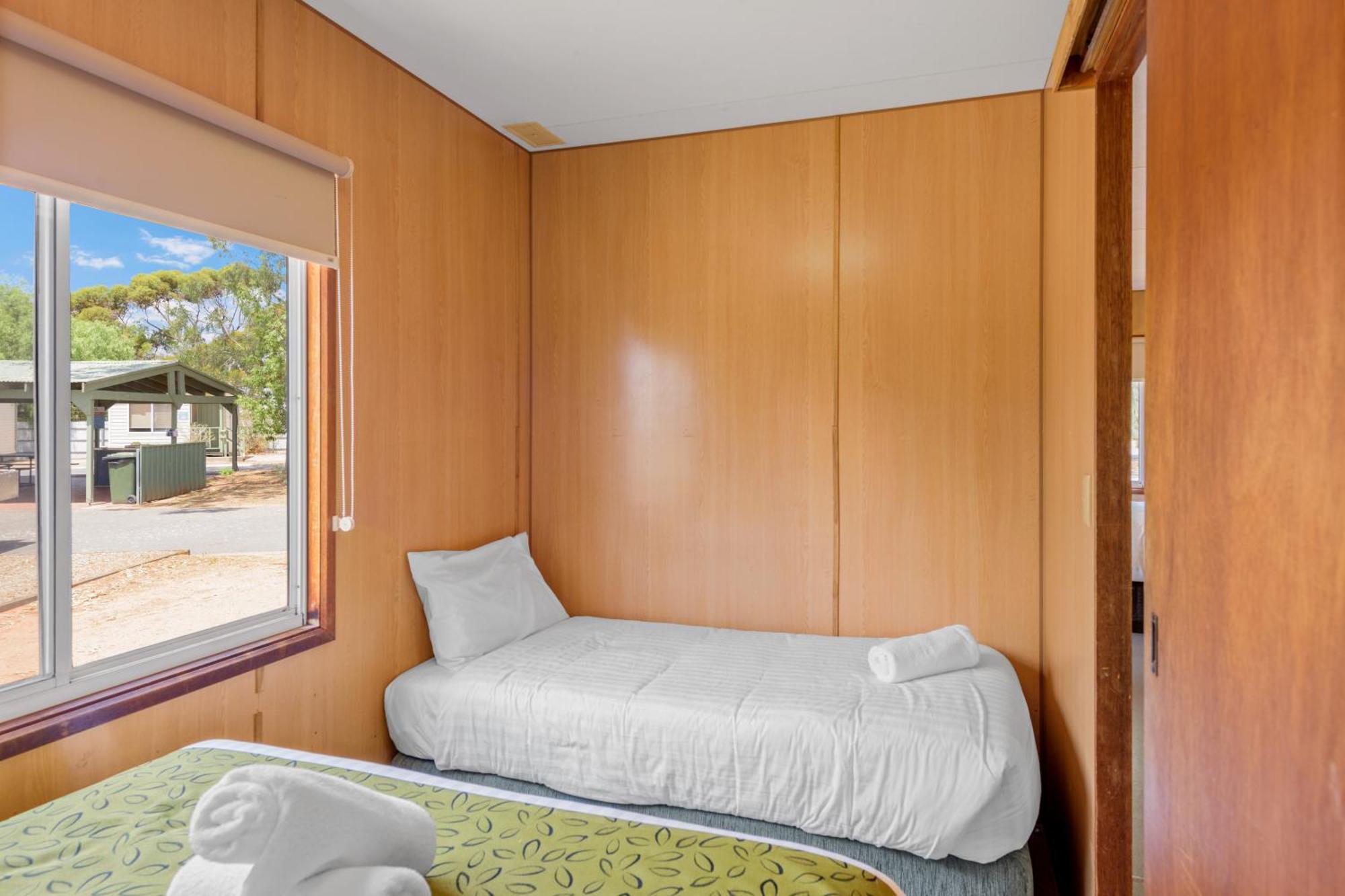 Discovery Parks - Port Augusta Room photo